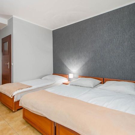 Awenturyn - Pokoje Apartamenty Noclegi Grzybowo Grzybowo  Buitenkant foto