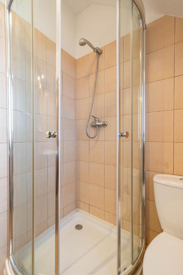 Awenturyn - Pokoje Apartamenty Noclegi Grzybowo Grzybowo  Buitenkant foto