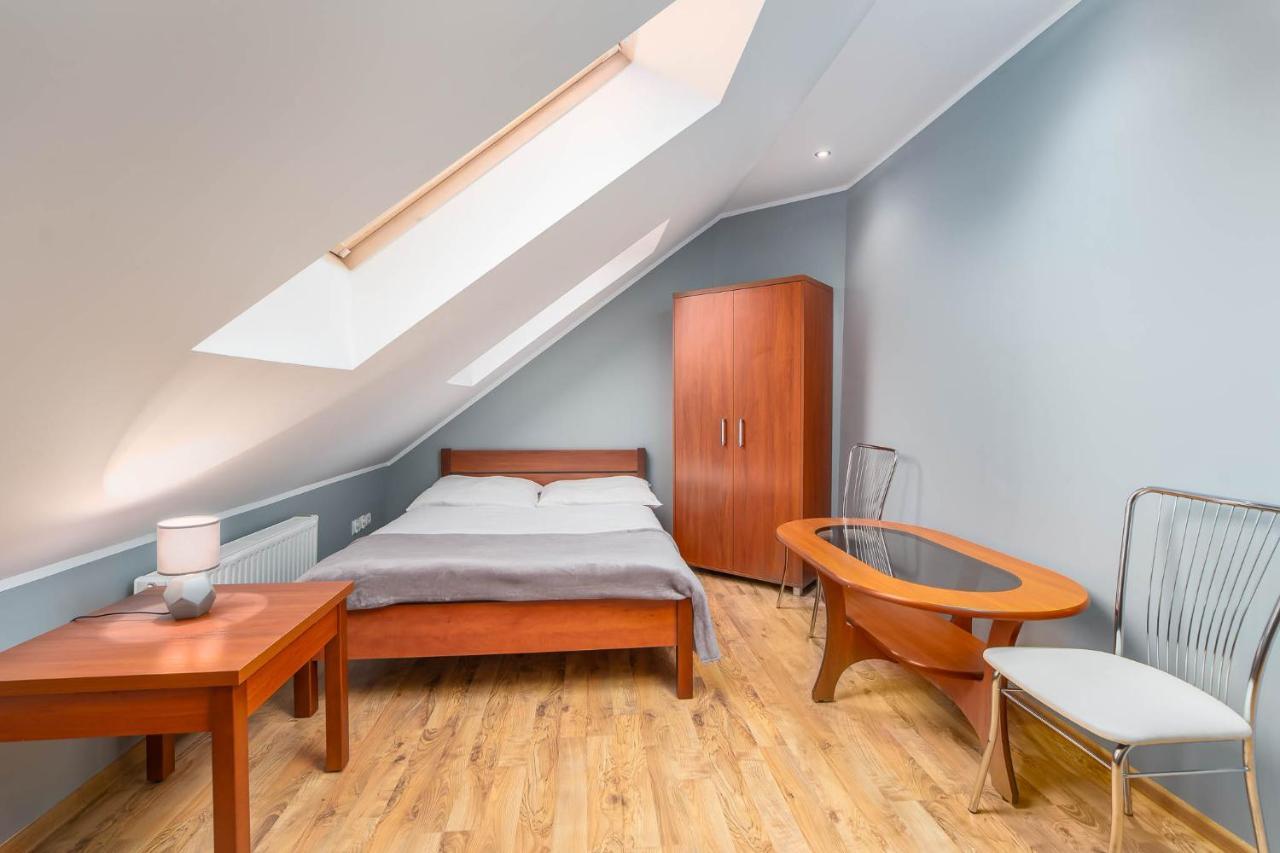 Awenturyn - Pokoje Apartamenty Noclegi Grzybowo Grzybowo  Buitenkant foto