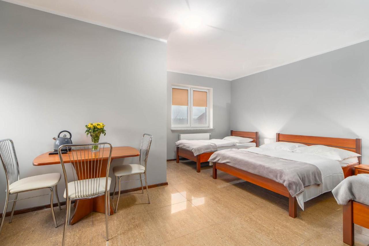 Awenturyn - Pokoje Apartamenty Noclegi Grzybowo Grzybowo  Buitenkant foto